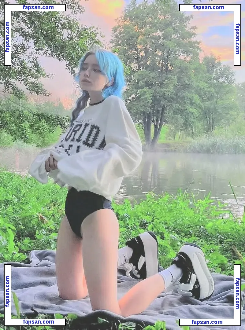 stttive nude photo #0029 from OnlyFans