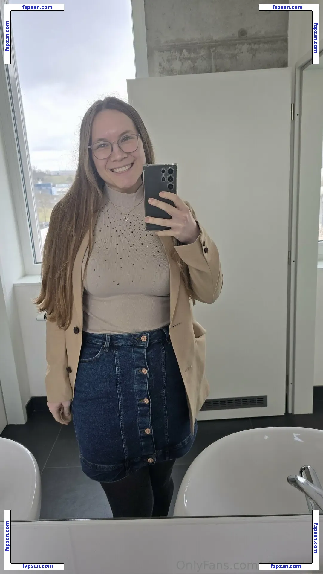 studentmi nude photo #0002 from OnlyFans