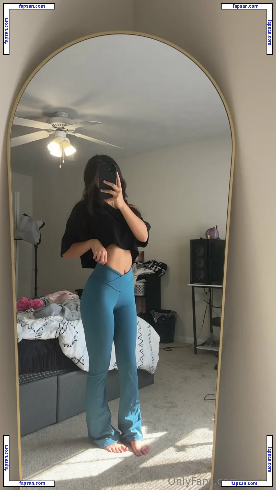 styarz nude photo #0026 from OnlyFans