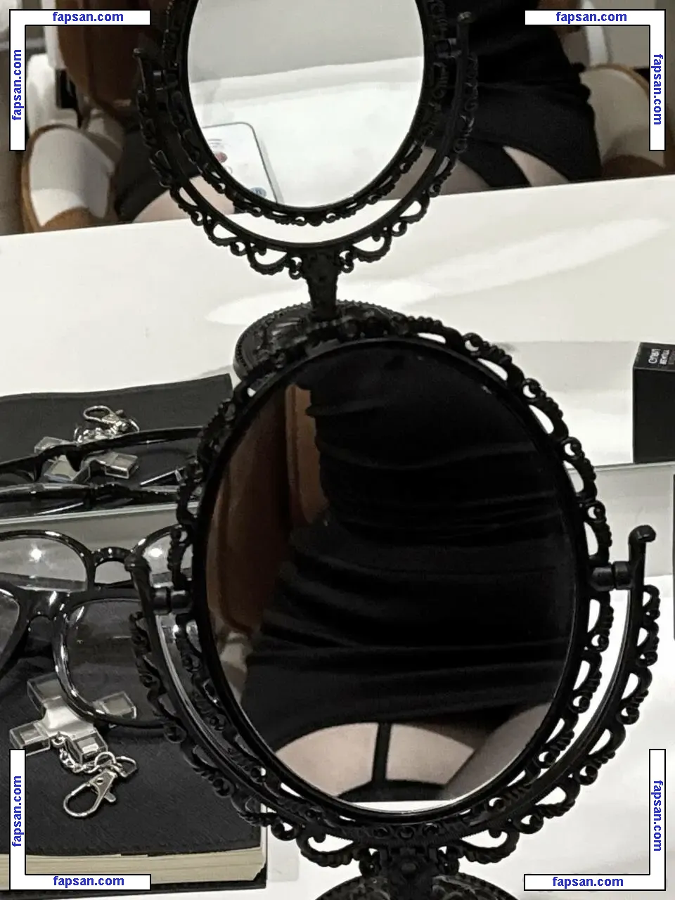 su_ga_r_ik nude photo #0037 from OnlyFans