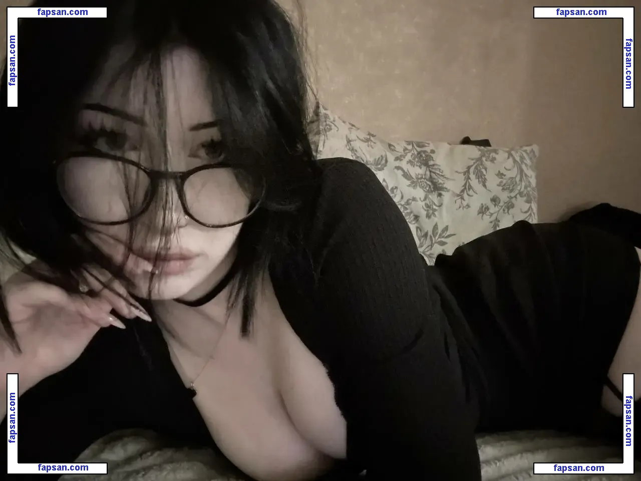 su_ga_r_ik nude photo #0040 from OnlyFans