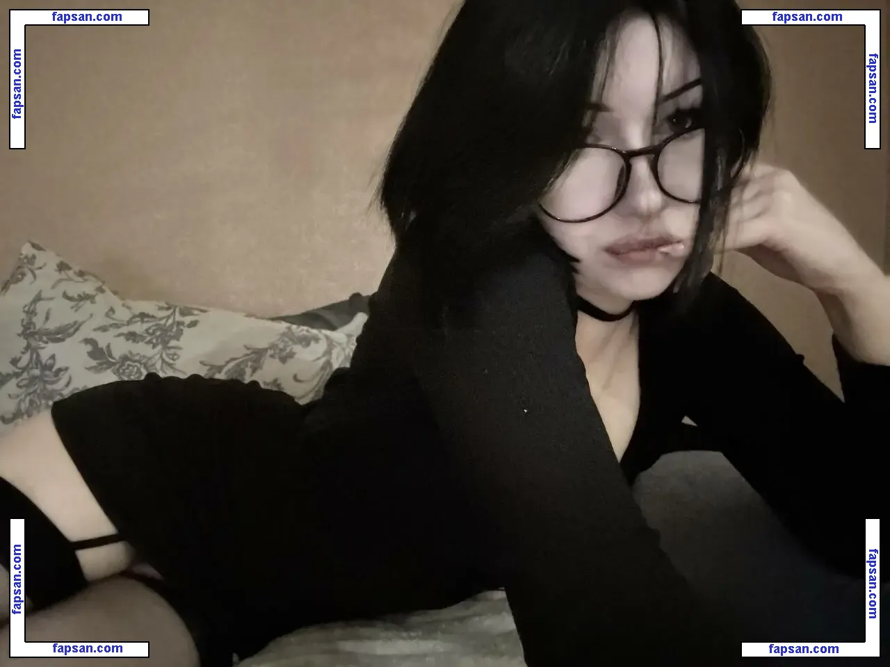 su_ga_r_ik nude photo #0041 from OnlyFans