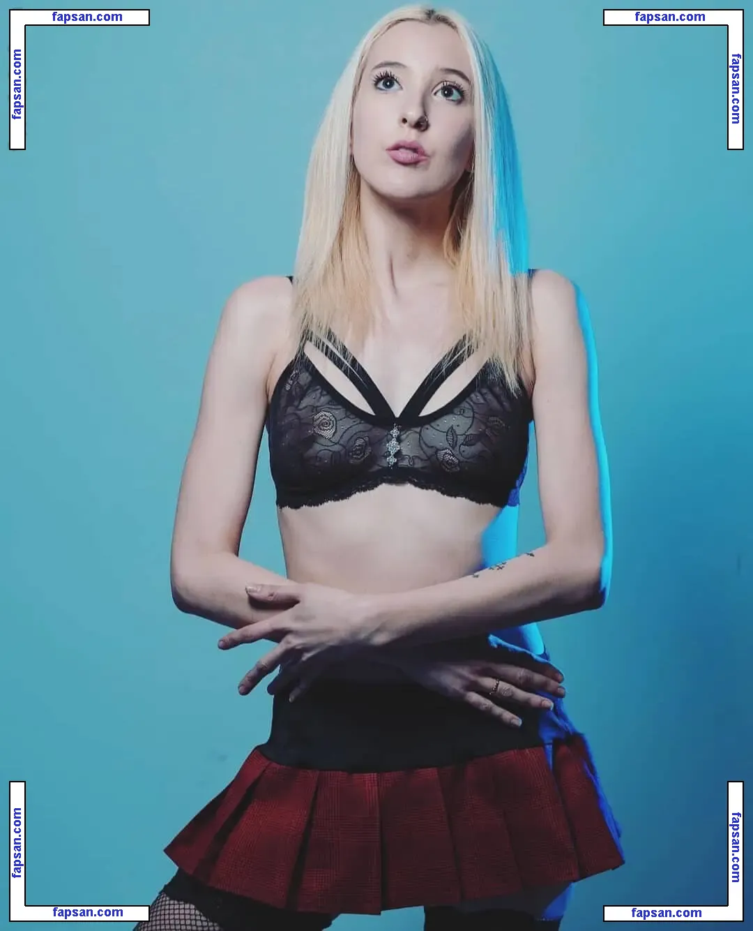 Sugar Lya nude photo #0011 from OnlyFans