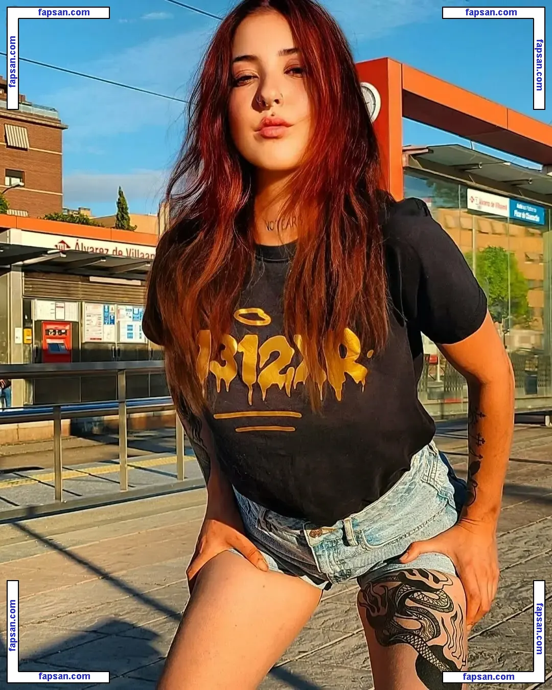 Sugar Lya nude photo #0017 from OnlyFans