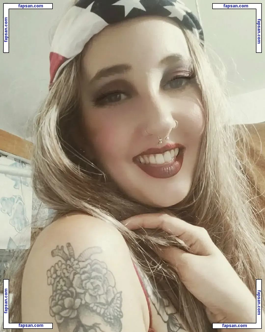 Sugar Lya nude photo #0029 from OnlyFans