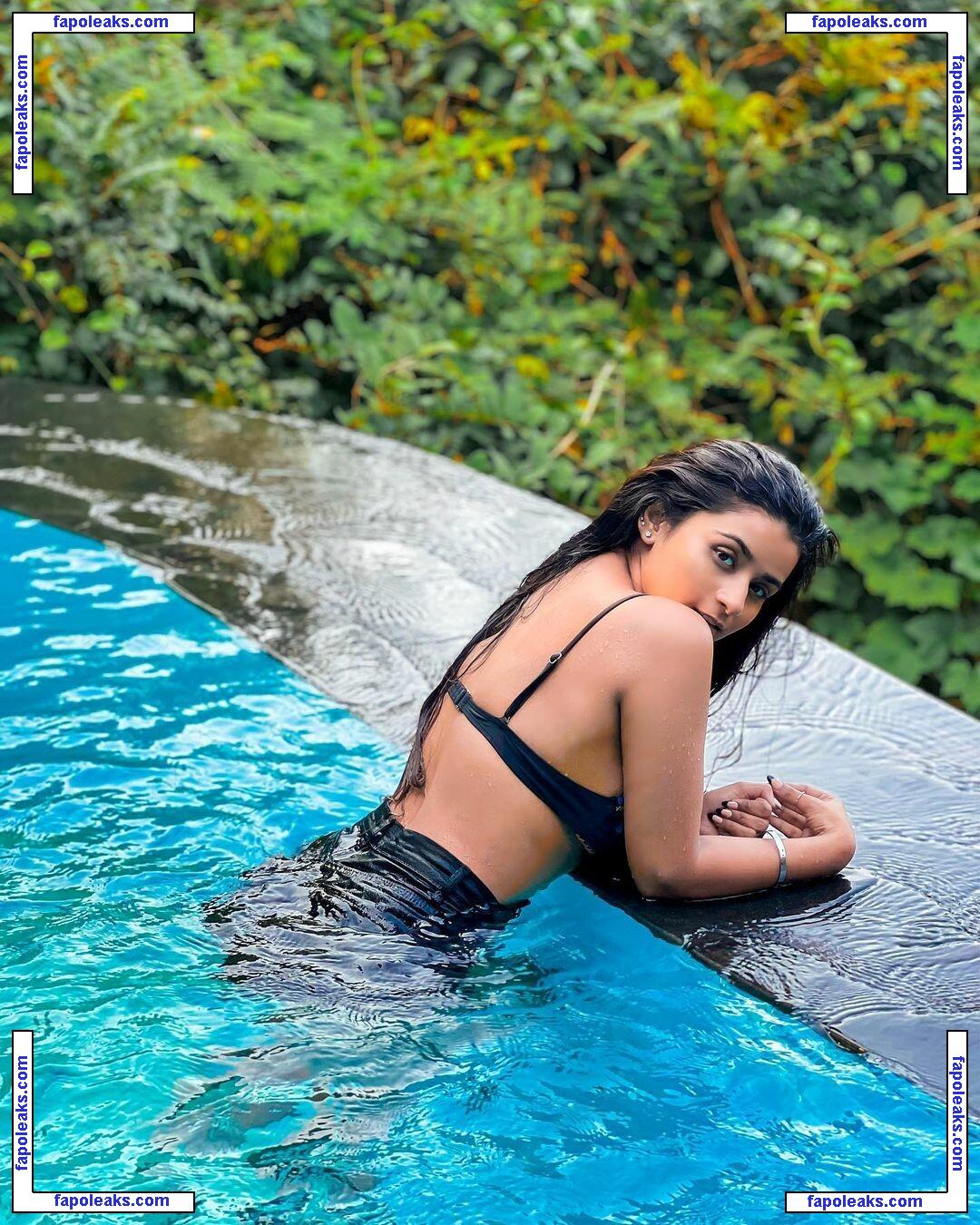 Suhana Khan / __suhuuu__ nude photo #0006 from OnlyFans