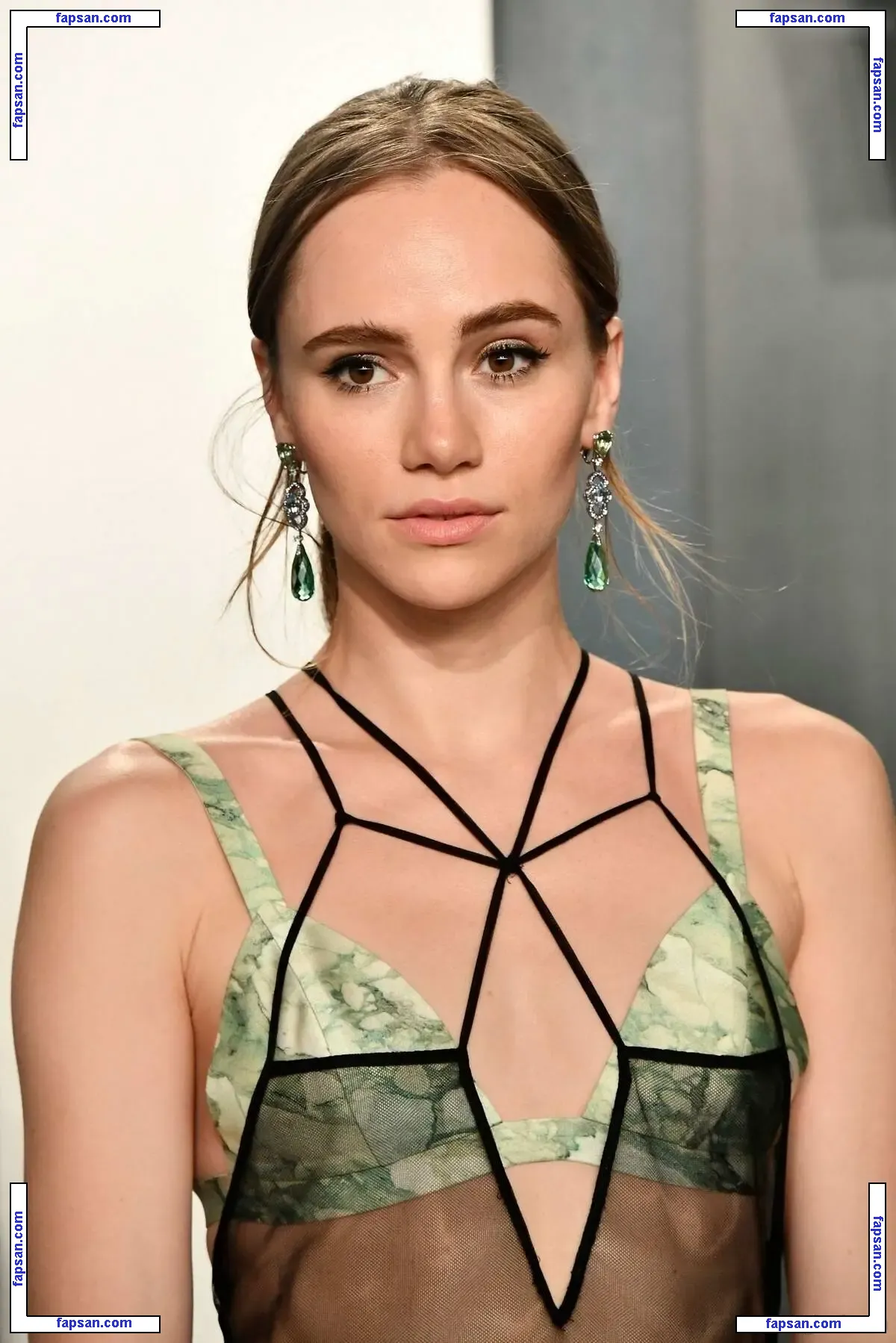 Suki Waterhouse голая фото #0964 с Онлифанс