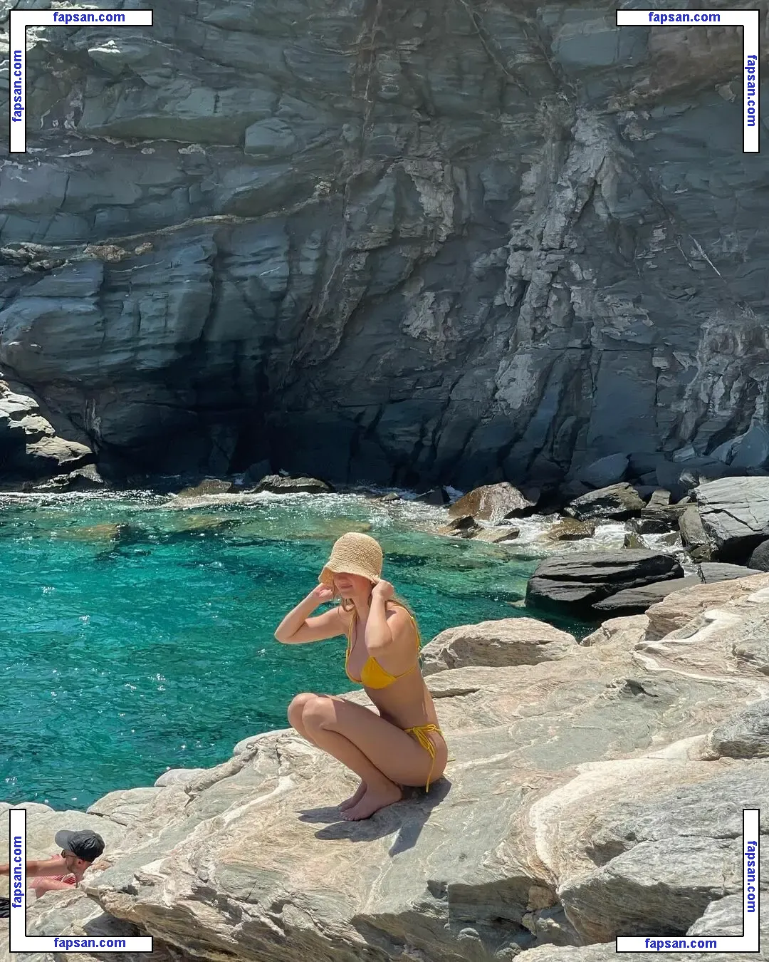 sumgoodeats nude photo #0005 from OnlyFans