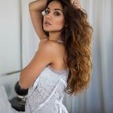 Summer Bishil голая #0037