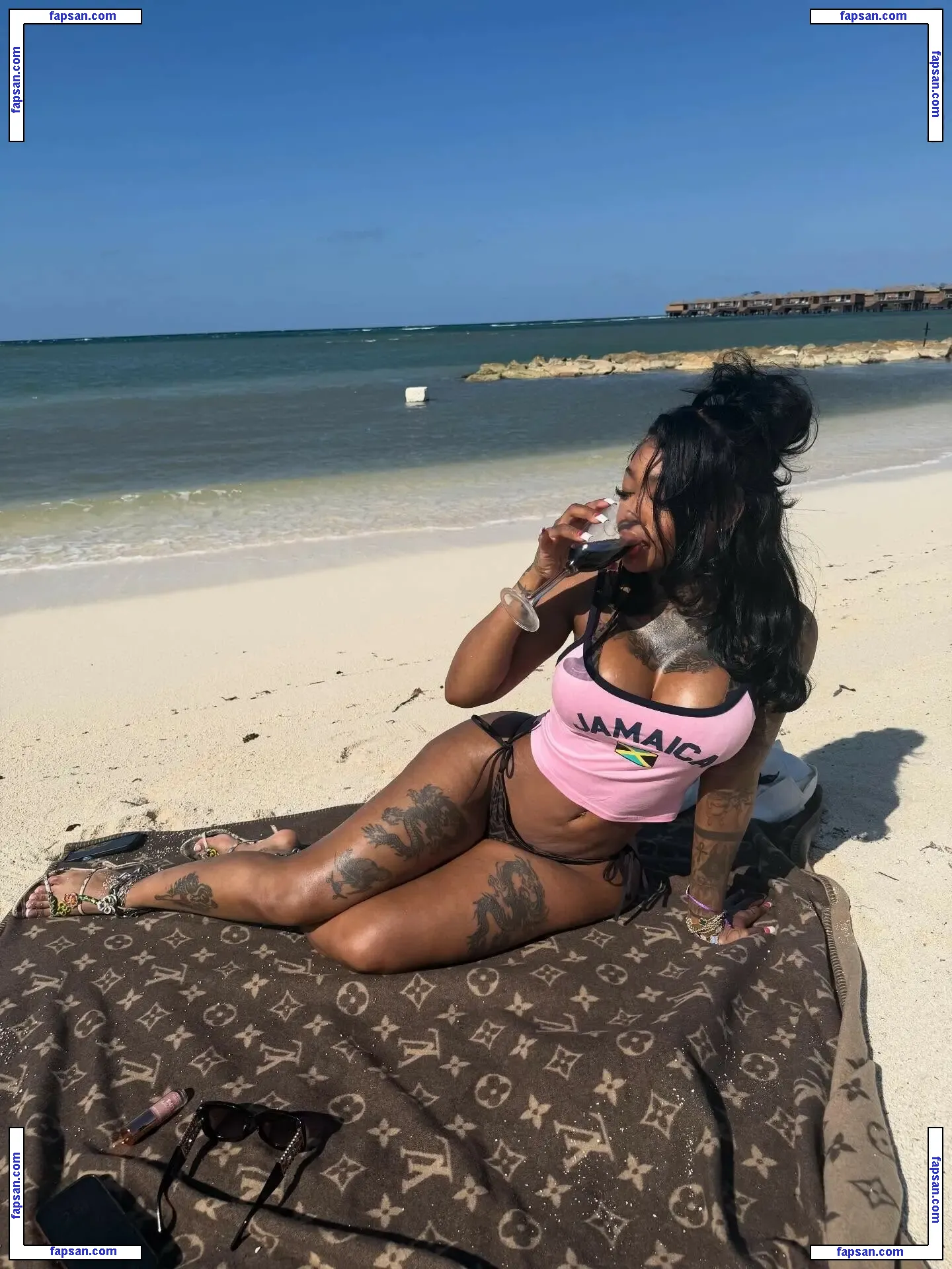 Summer Walker голая фото #0059 с Онлифанс