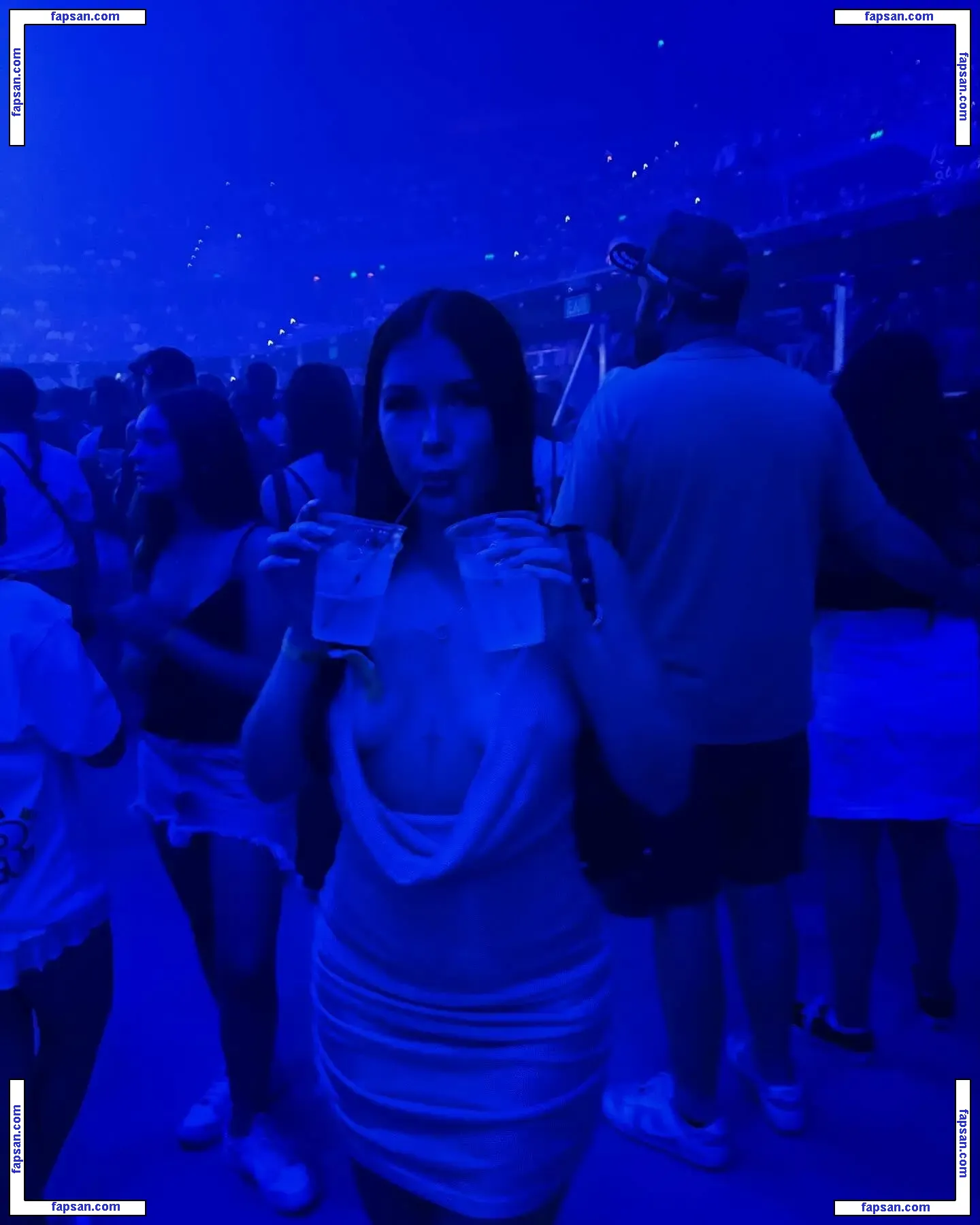 Summermc_xx nude photo #0003 from OnlyFans