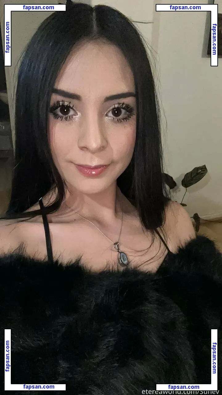 Sunevv nude photo #0004 from OnlyFans