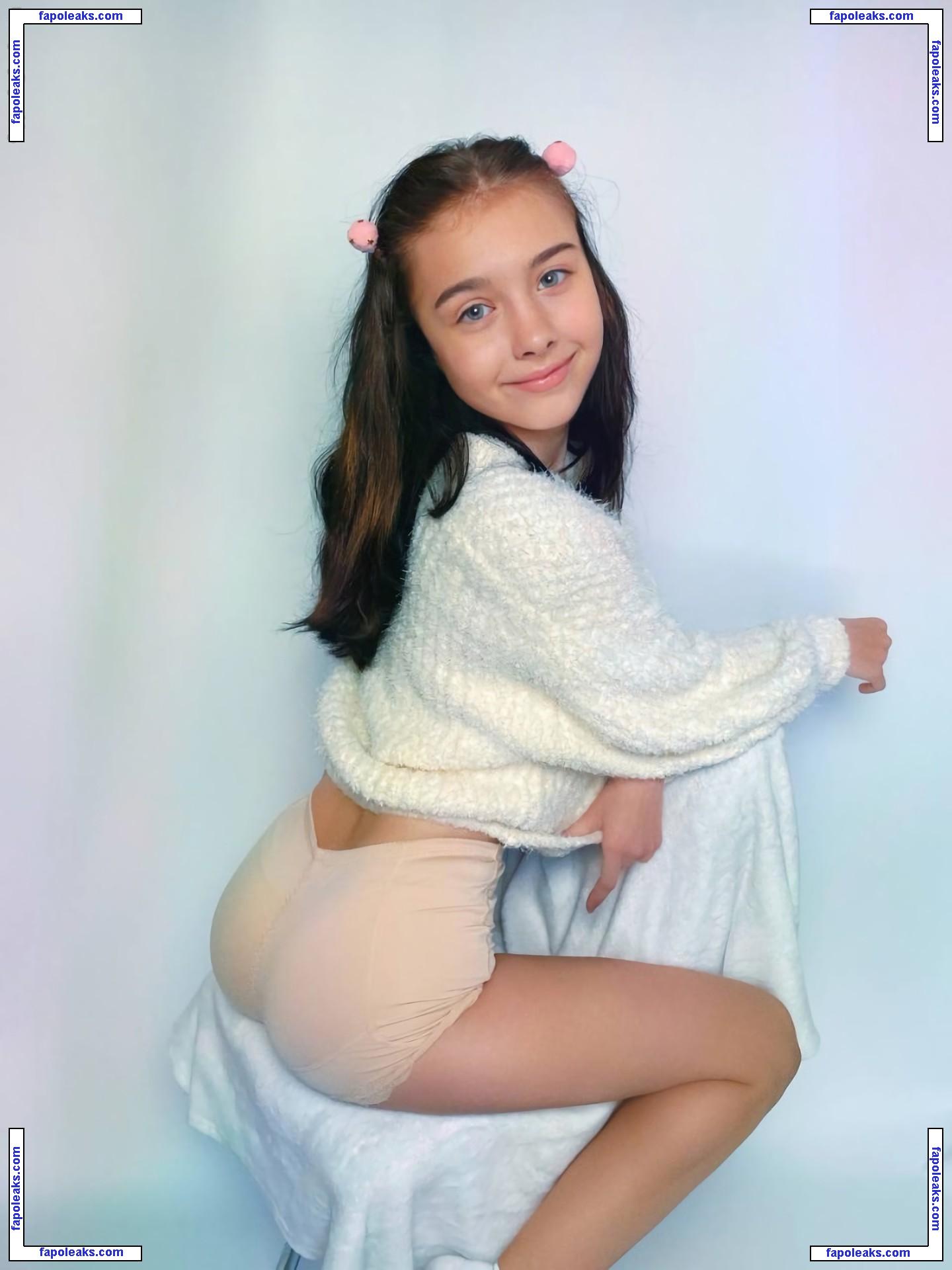 Sunny Emily / emily.teen.model / sunnyemy nude photo #0001 from OnlyFans