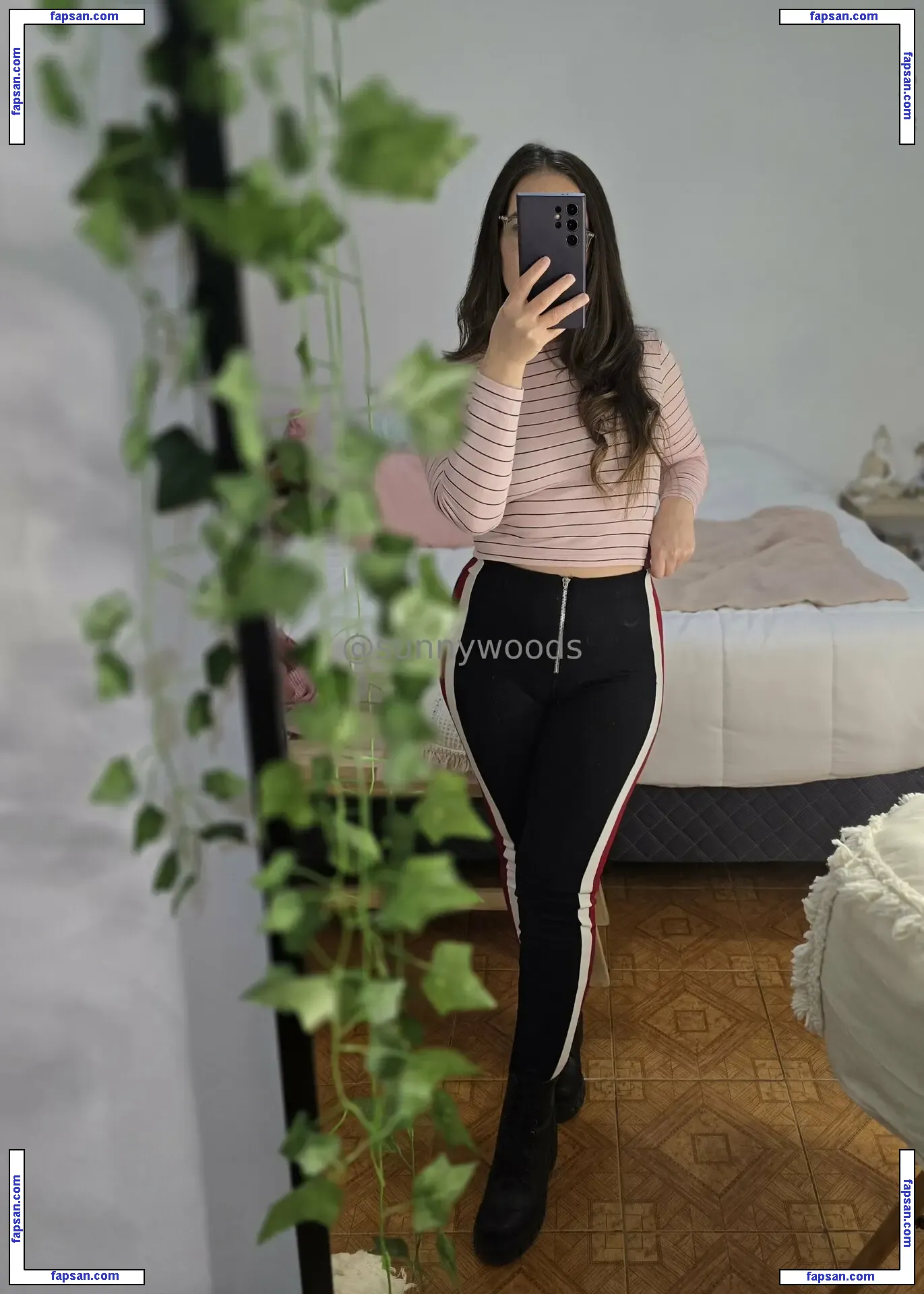 sunnywoods nude photo #0011 from OnlyFans