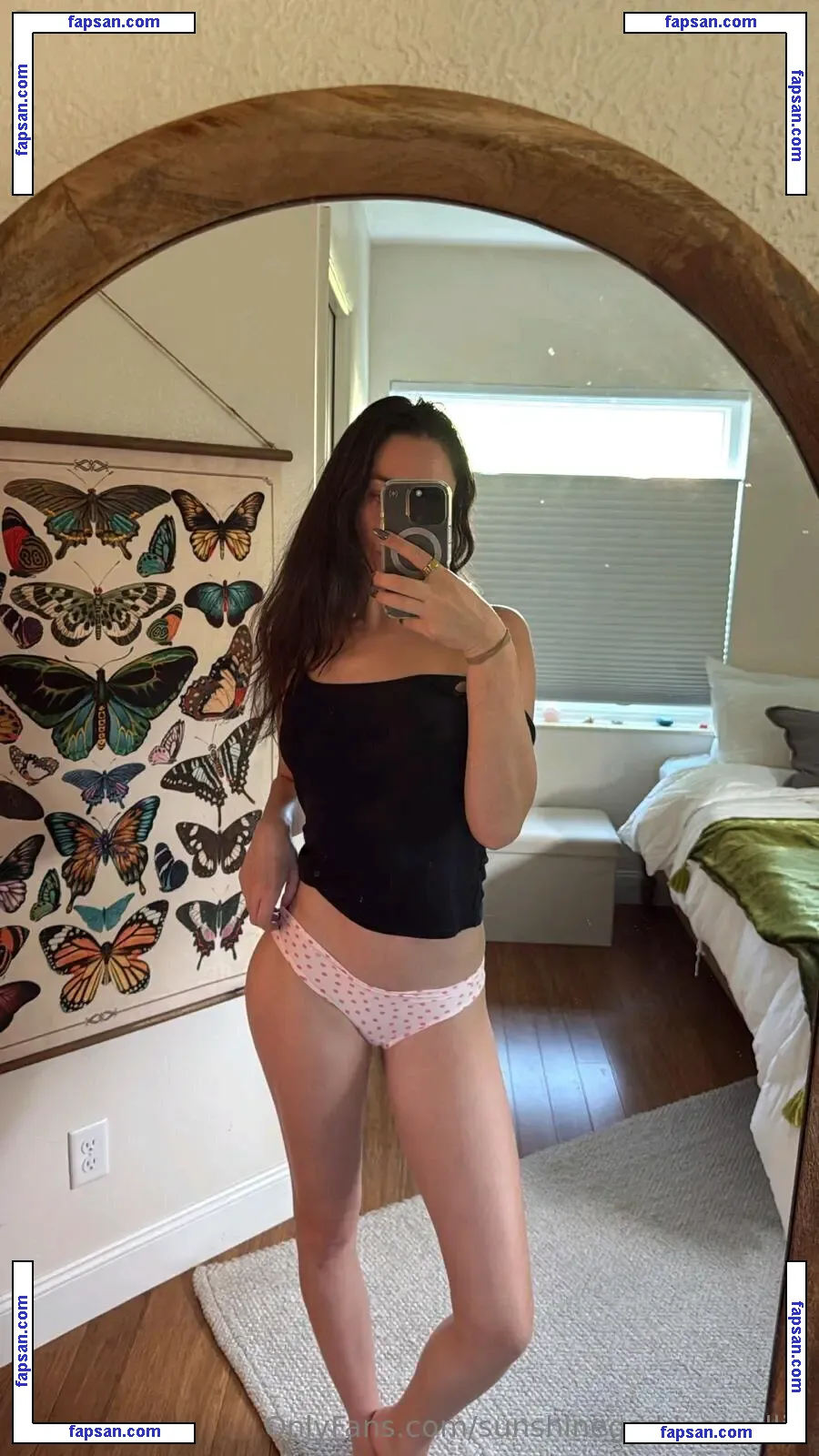 Sunshine Goddess Callie nude photo #0005 from OnlyFans