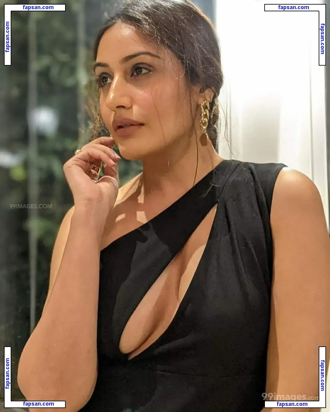 Surbhi Chandna nude photo #0047 from OnlyFans