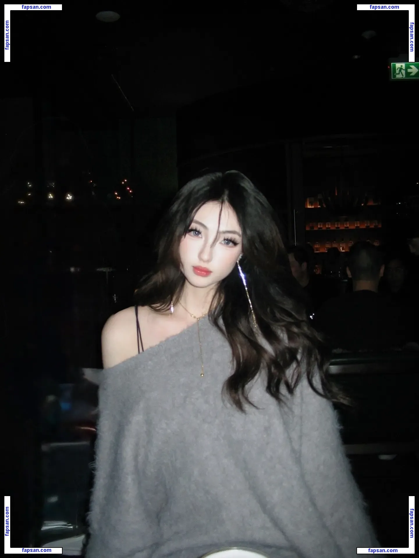 susansunn голая фото #0001 с Онлифанс