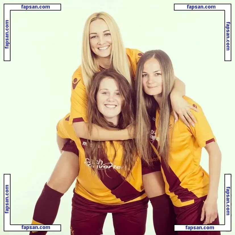 Suzanne Winters голая фото #0001 с Онлифанс