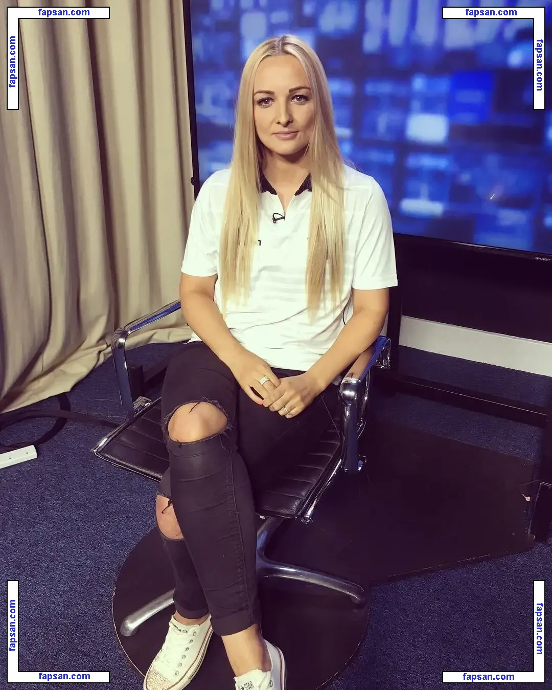 Suzanne Winters голая фото #0002 с Онлифанс