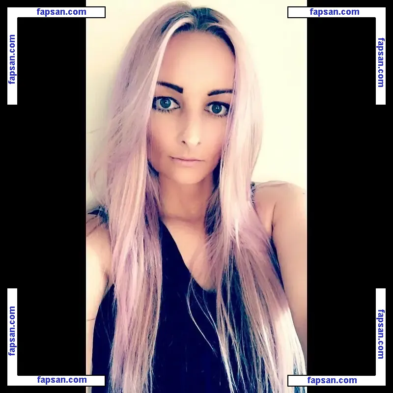 Suzanne Winters голая фото #0007 с Онлифанс