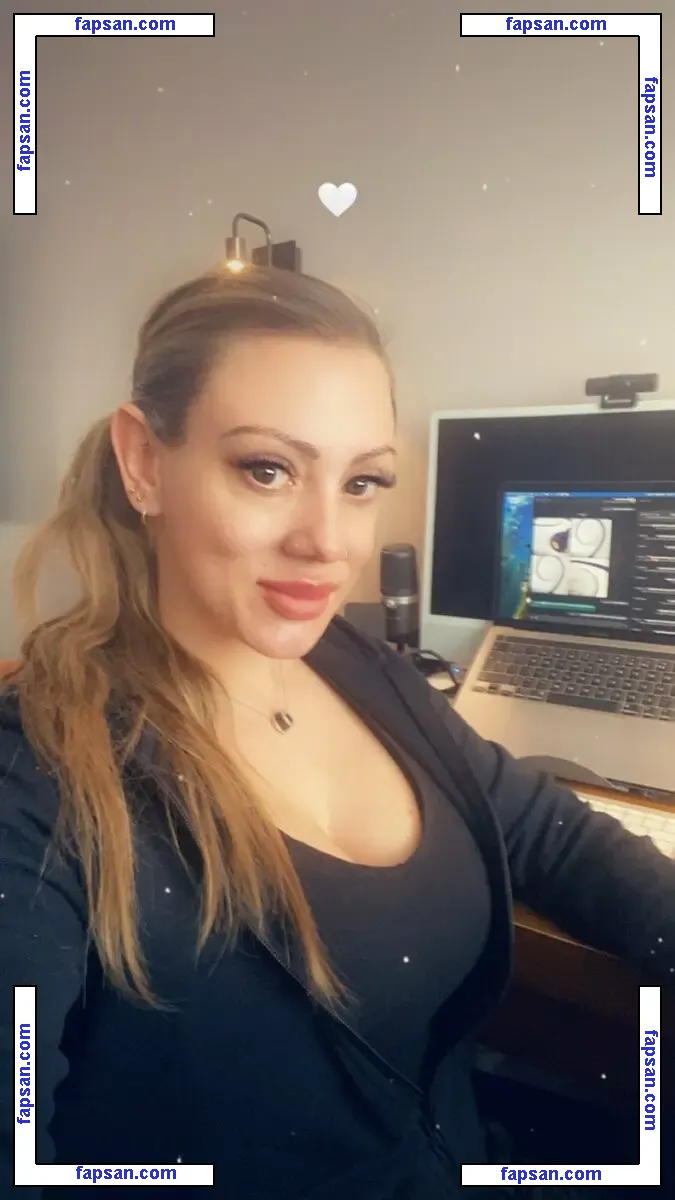 suzielove nude photo #0005 from OnlyFans