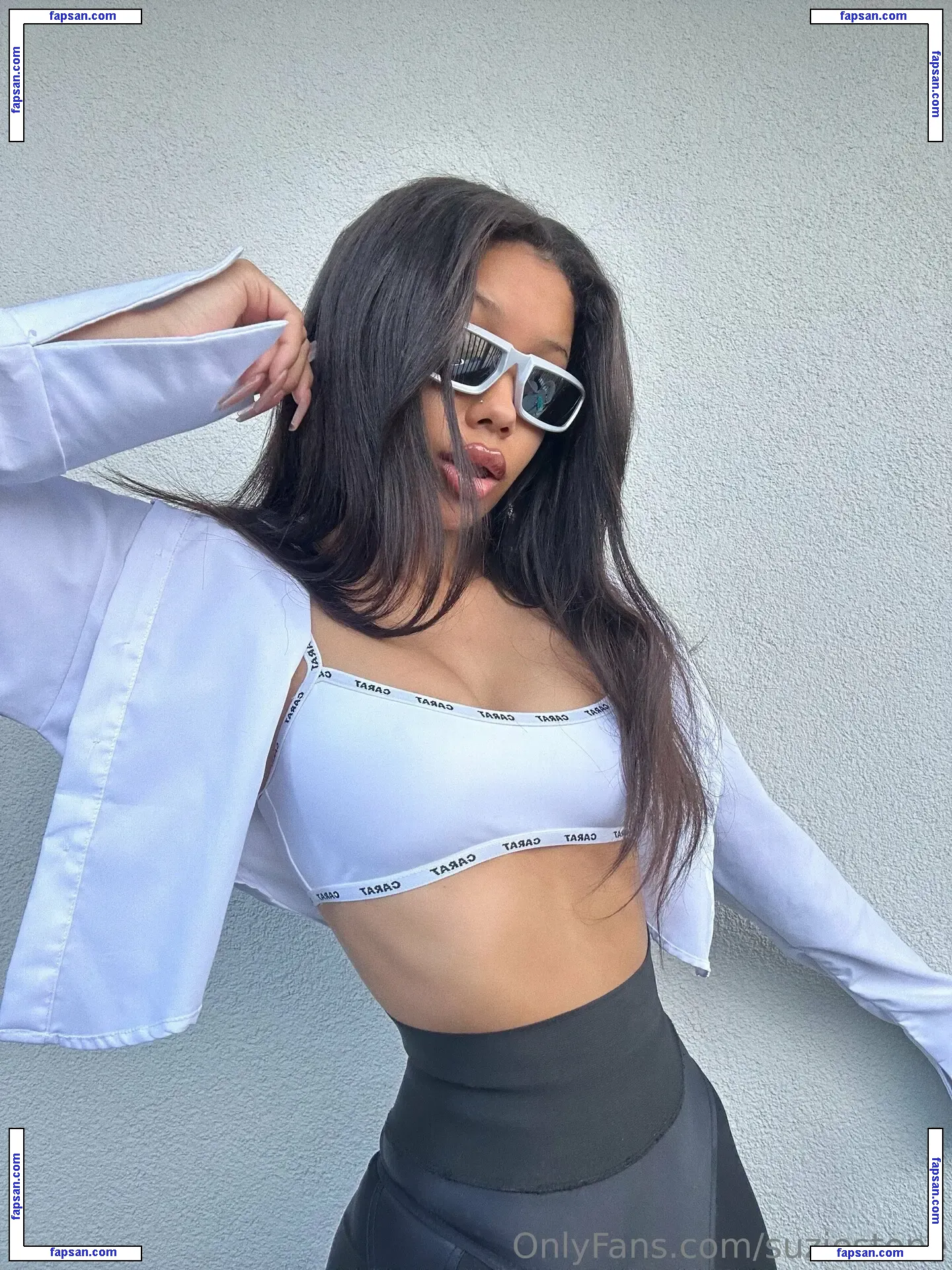 suziestone nude photo #0025 from OnlyFans