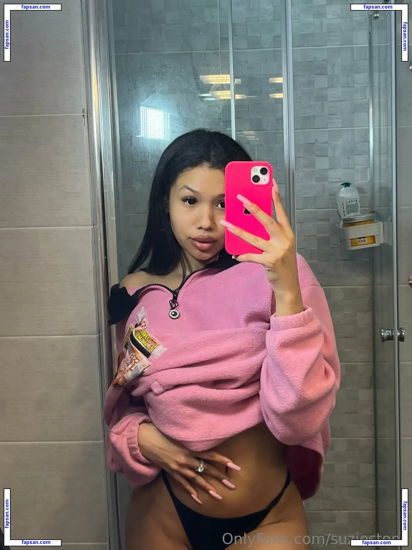 suziestone nude photo #0038 from OnlyFans