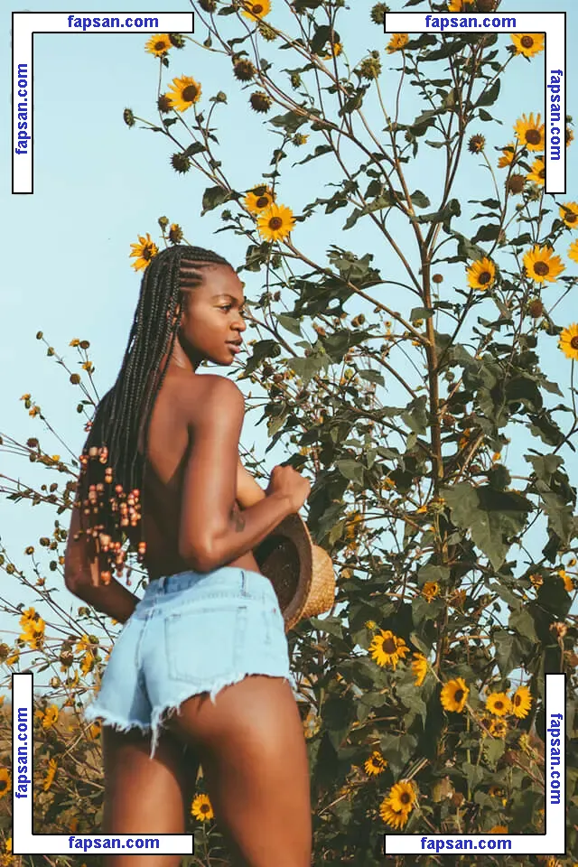 sveltegoddess голая фото #0002 с Онлифанс