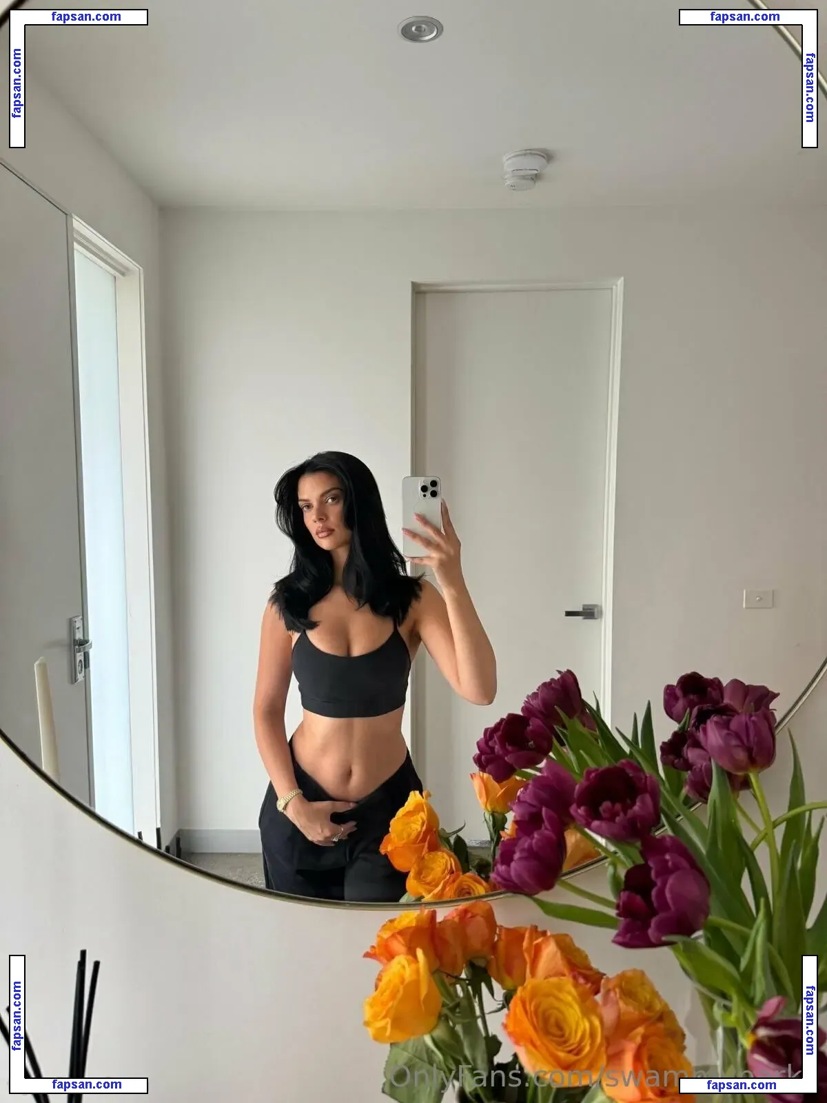 swammyparks nude photo #0026 from OnlyFans