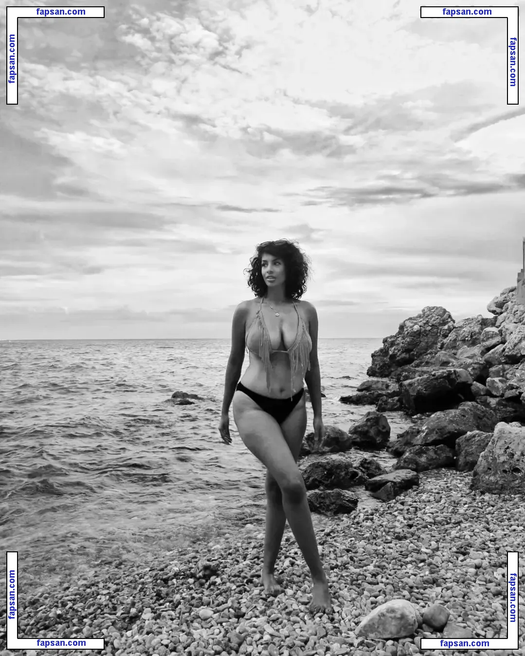 Swati Jain nude photo #0018 from OnlyFans