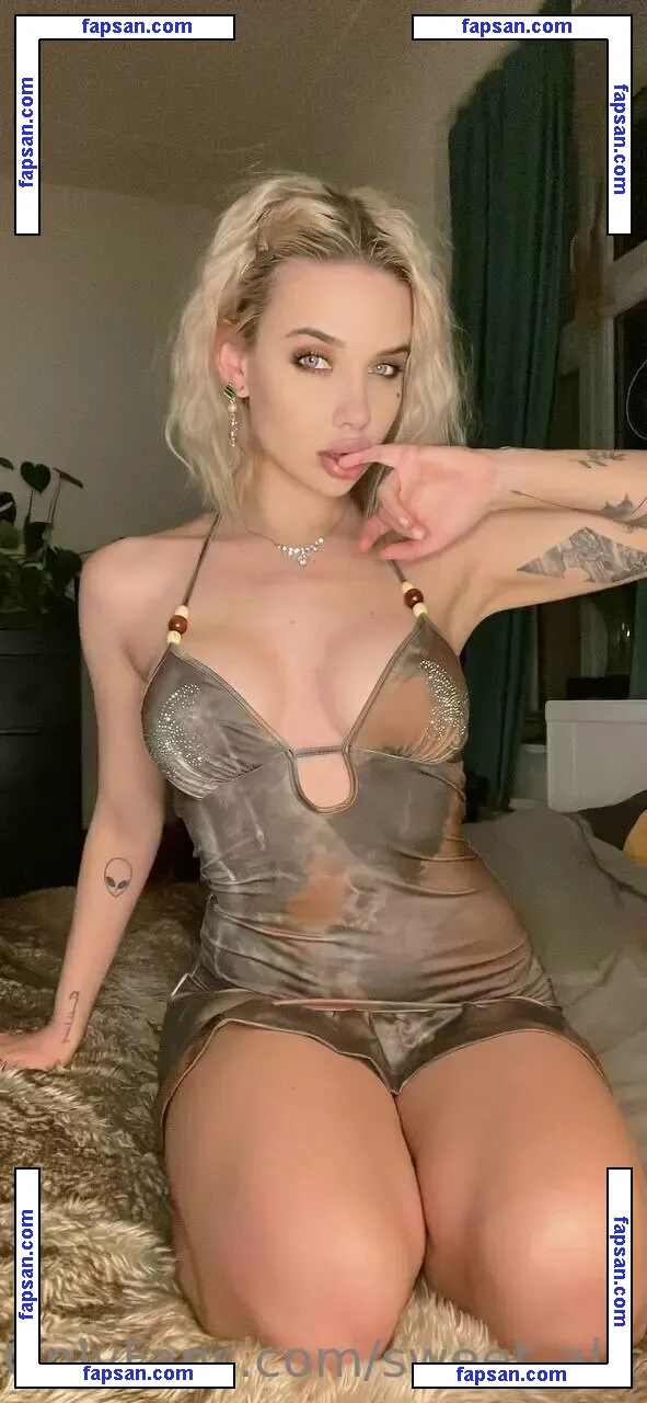 sweet_aliceee nude photo #0150 from OnlyFans