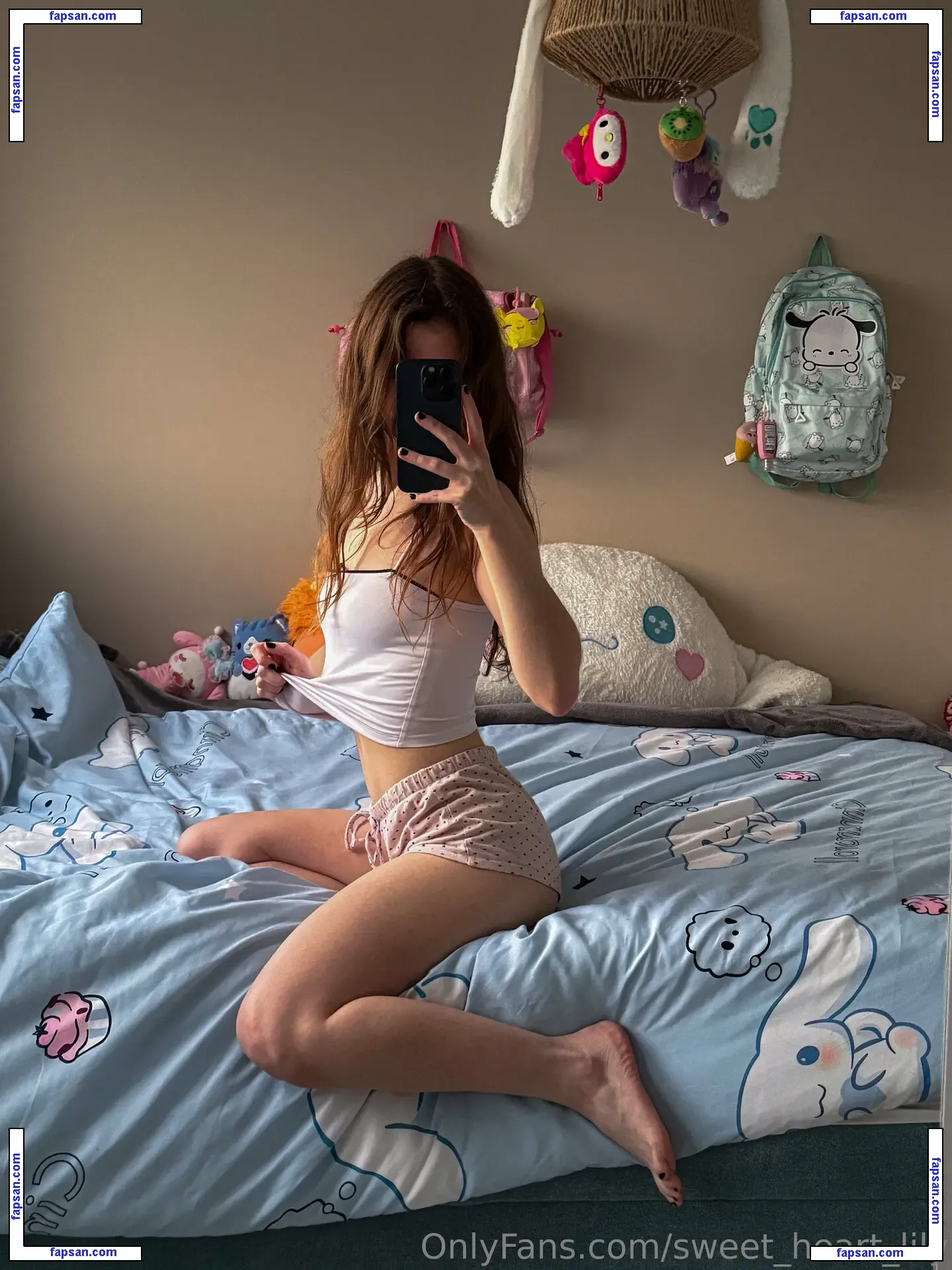 sweet_heart_lily nude photo #0003 from OnlyFans