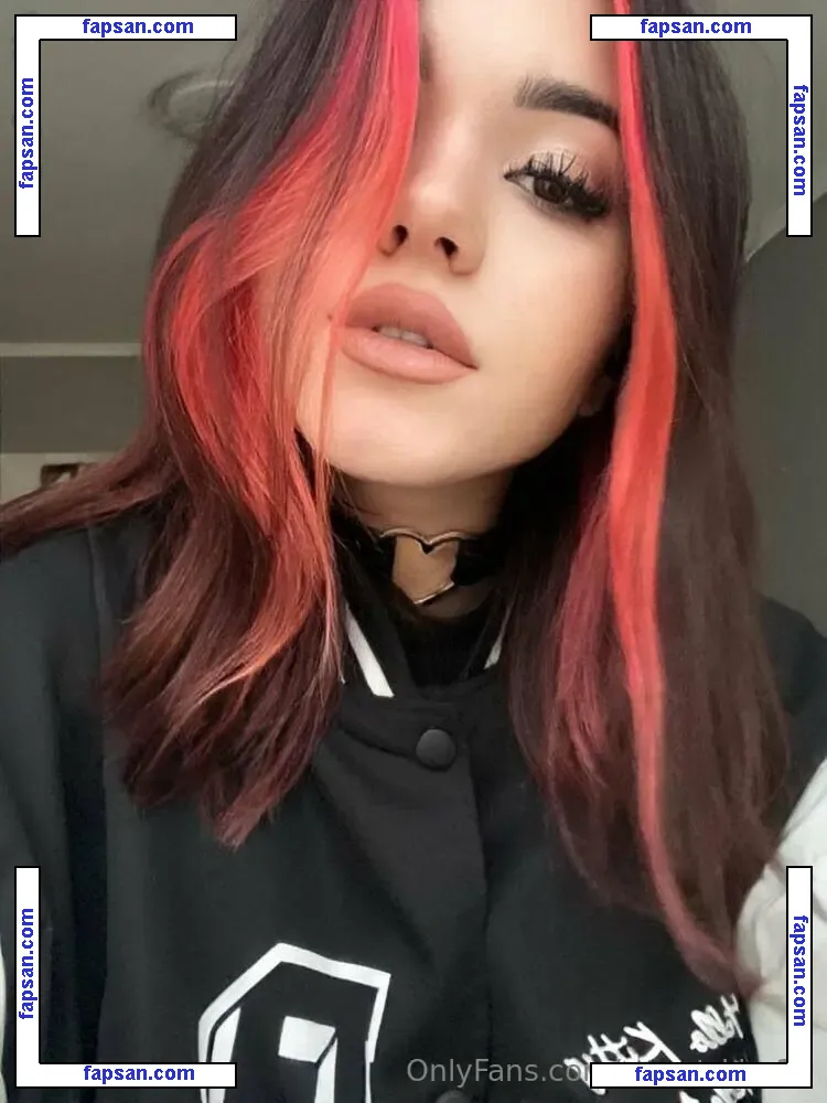 sweet_kira18 nude photo #0001 from OnlyFans