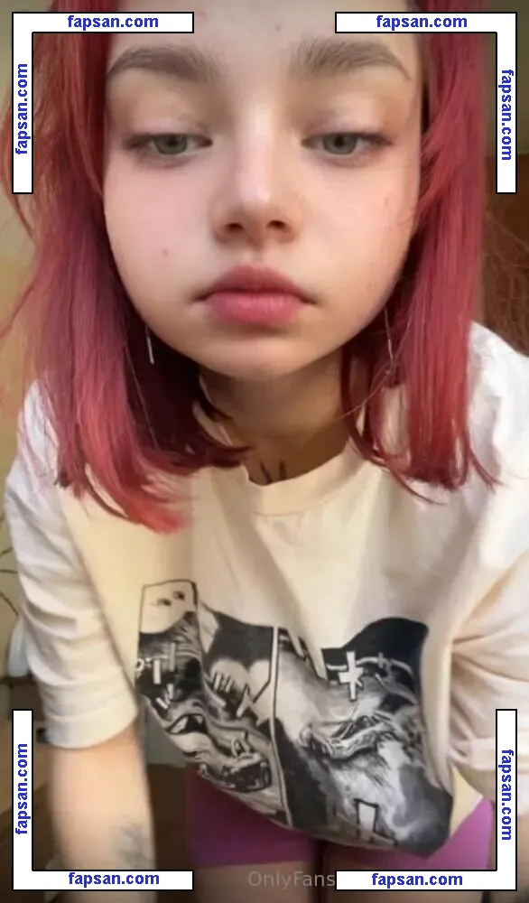 sweet_kira18 nude photo #0036 from OnlyFans