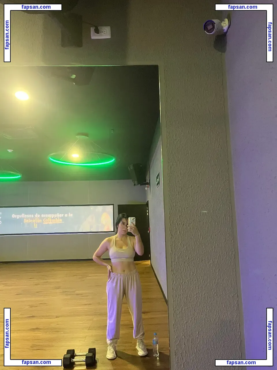 Sweet Sophie голая фото #0002 с Онлифанс