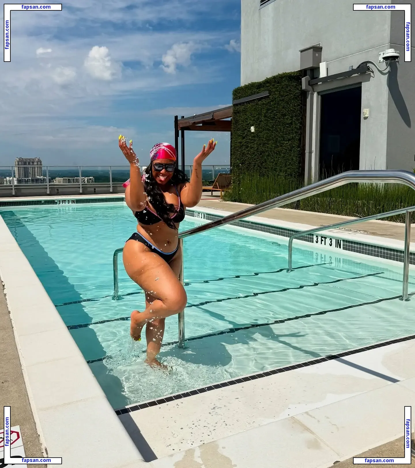 Sweet Tea nude photo #0005 from OnlyFans