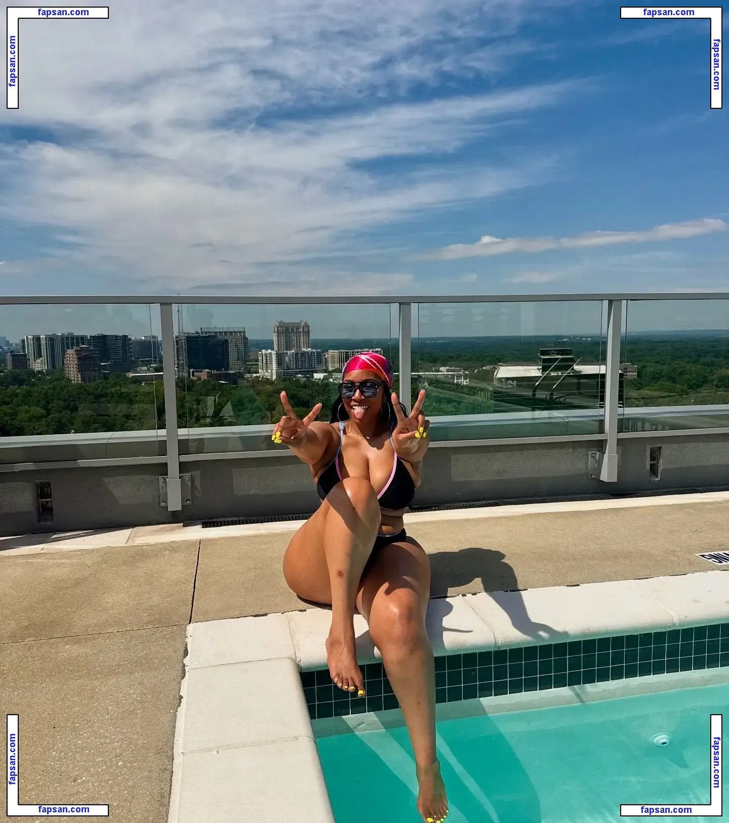 Sweet Tea nude photo #0011 from OnlyFans