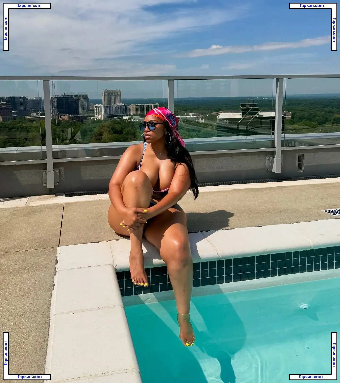 Sweet Tea nude photo #0012 from OnlyFans