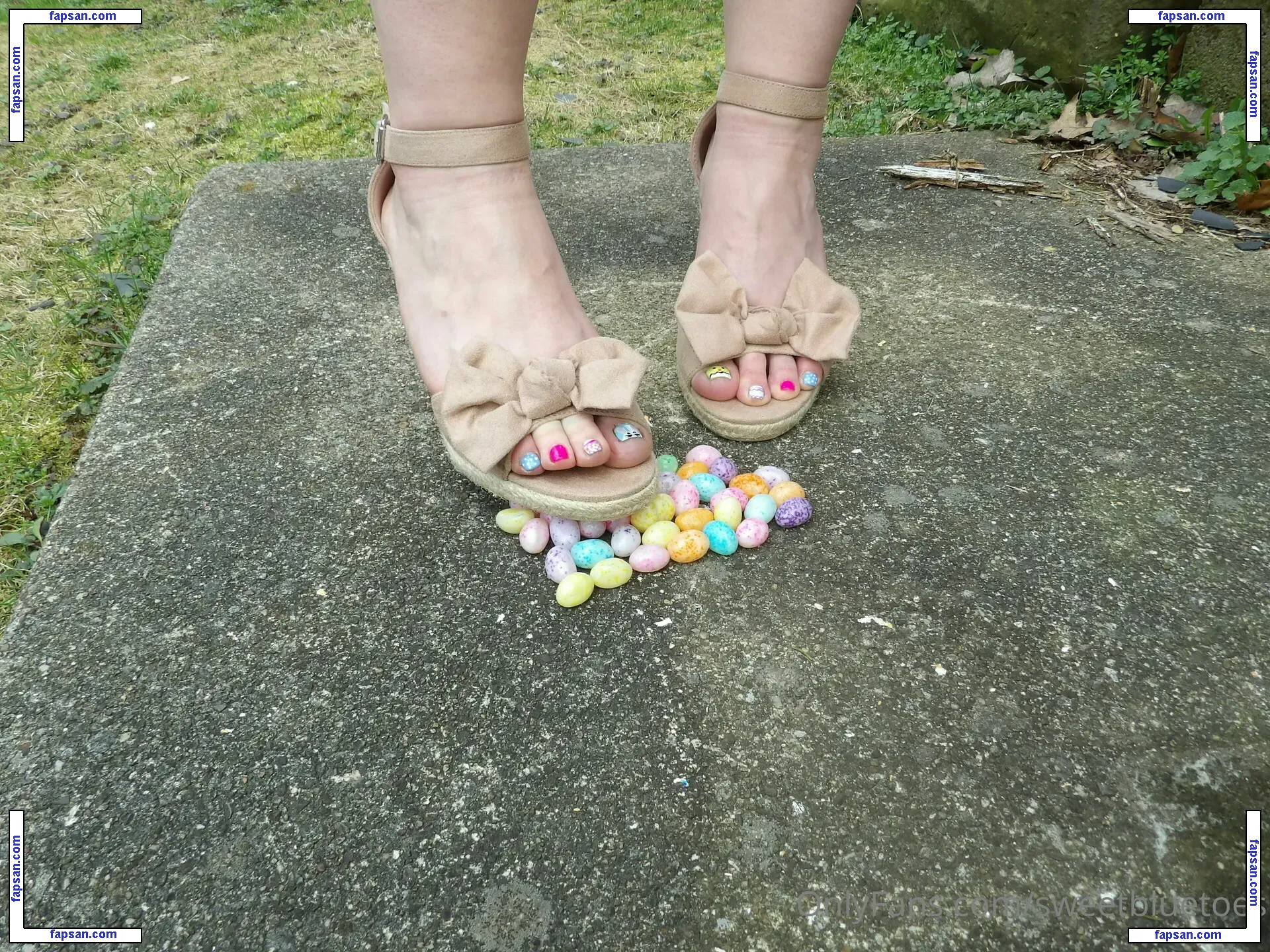 sweetbluetoes nude photo #0026 from OnlyFans