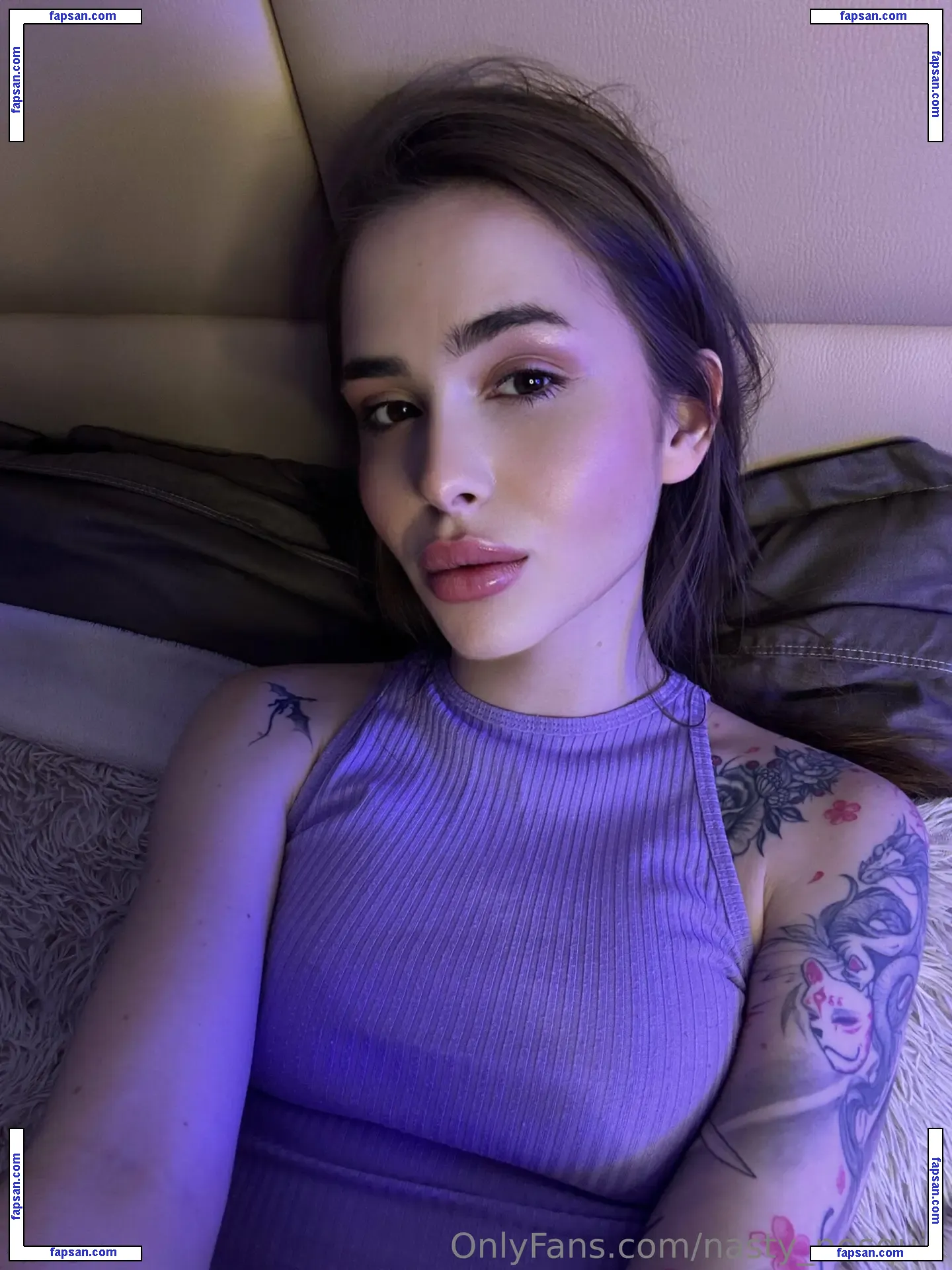 sweetbunnix nude photo #0003 from OnlyFans
