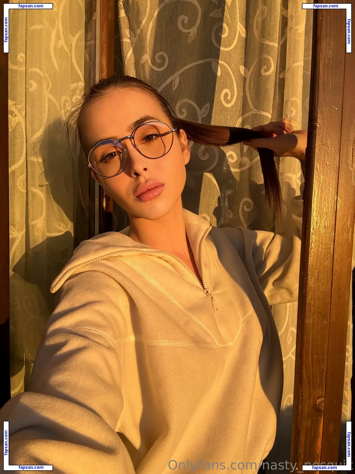 sweetbunnix nude photo #0006 from OnlyFans