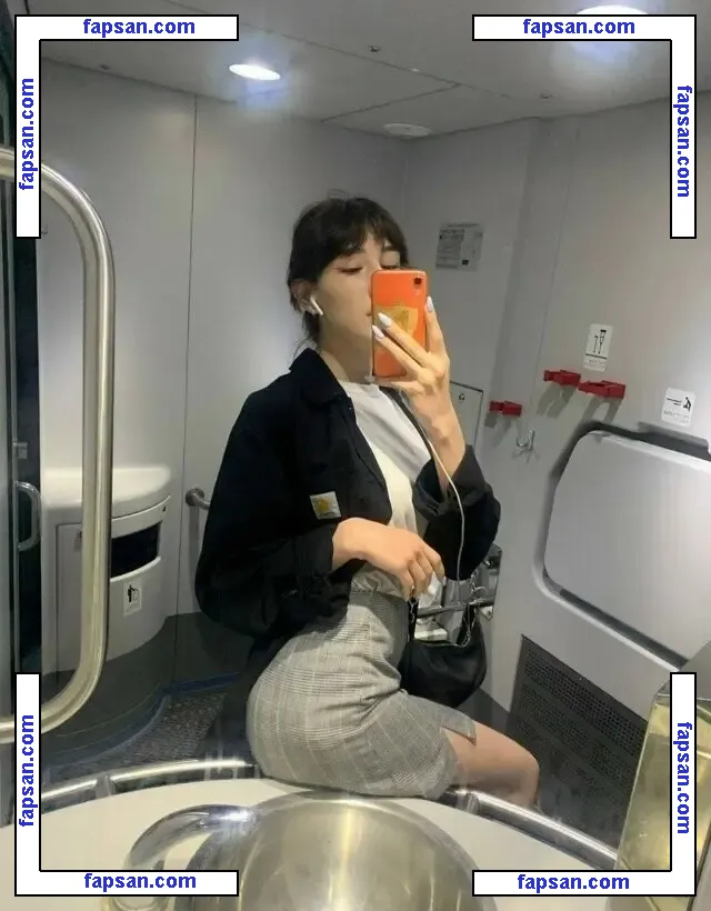 sweetcandyfox18 голая фото #0004 с Онлифанс