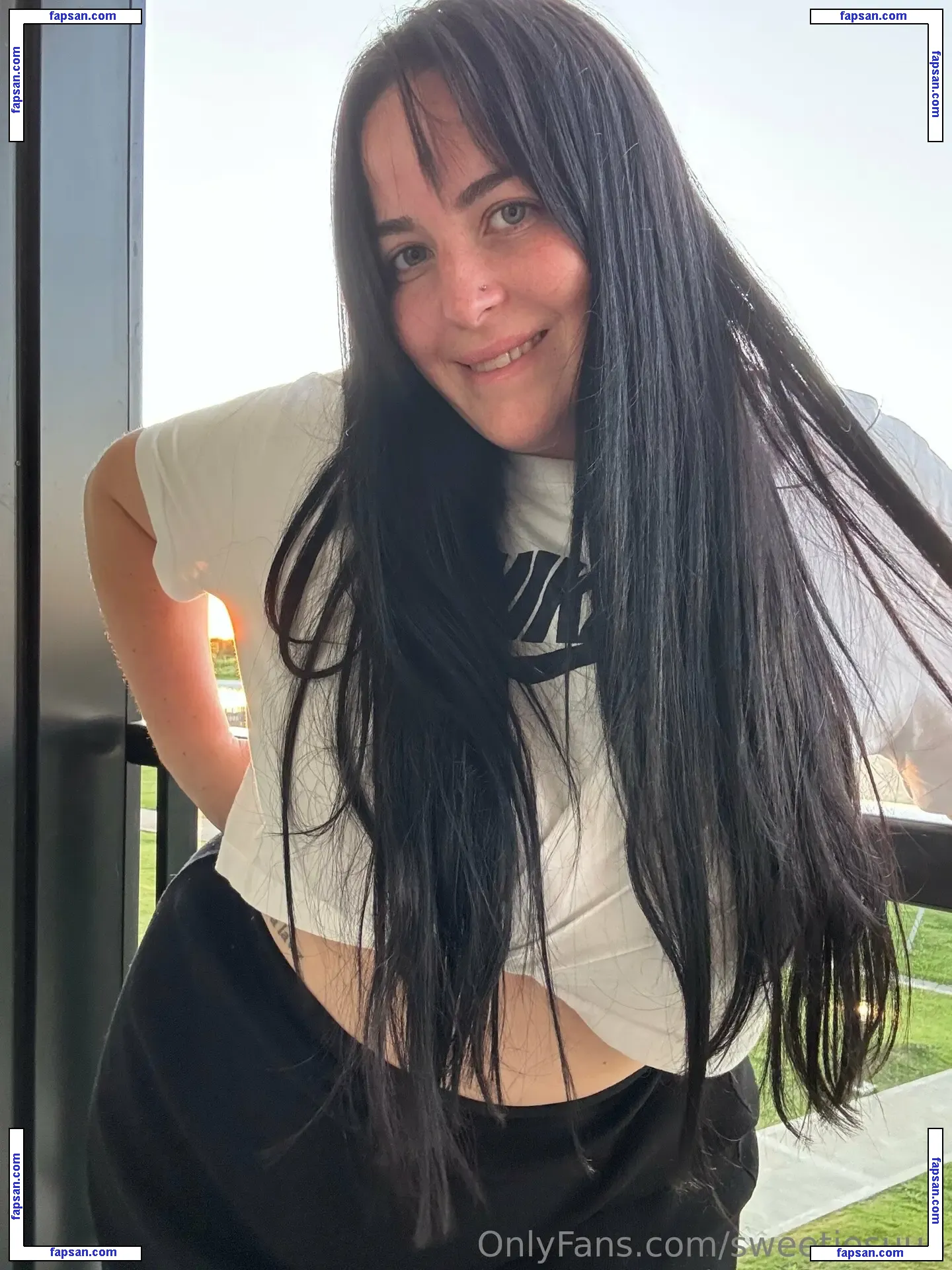 sweetiesuun nude photo #0016 from OnlyFans