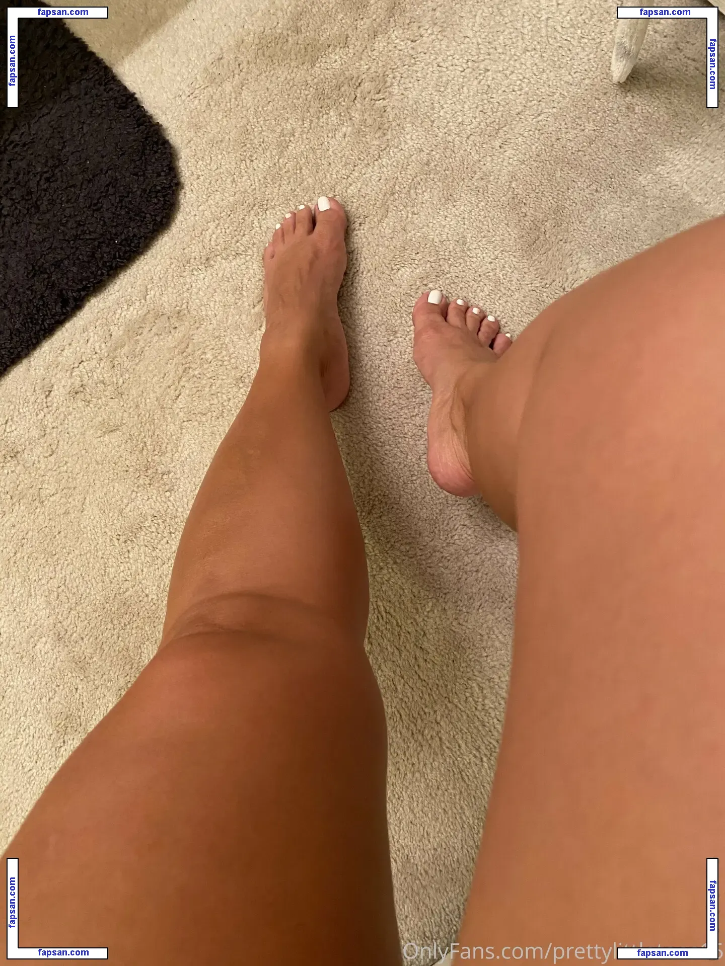 SweetLikeCandy15 nude photo #0005 from OnlyFans