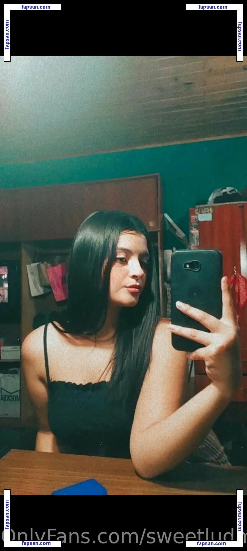 sweetludmi nude photo #0003 from OnlyFans