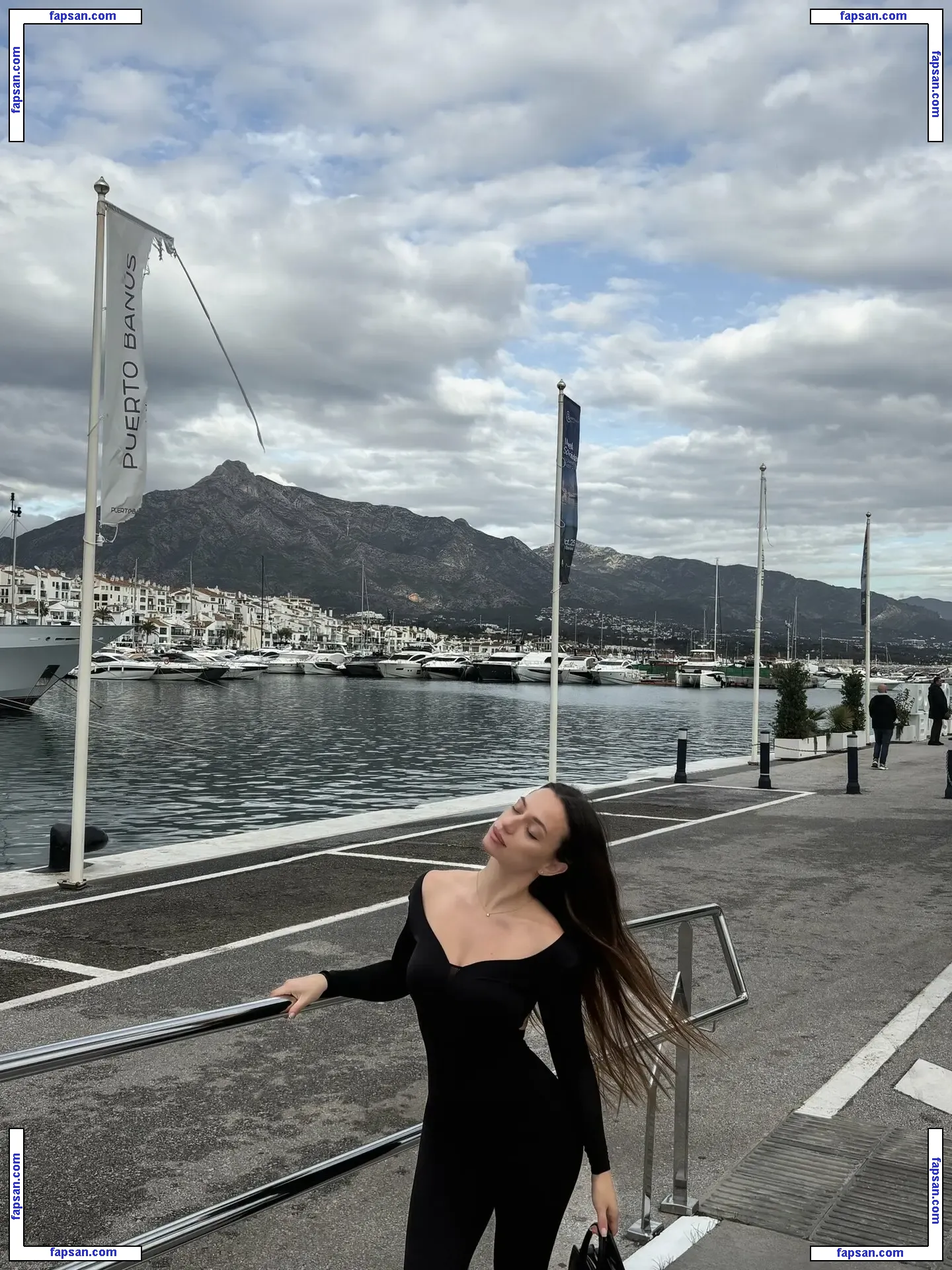 SweetTits20 nude photo #0060 from OnlyFans