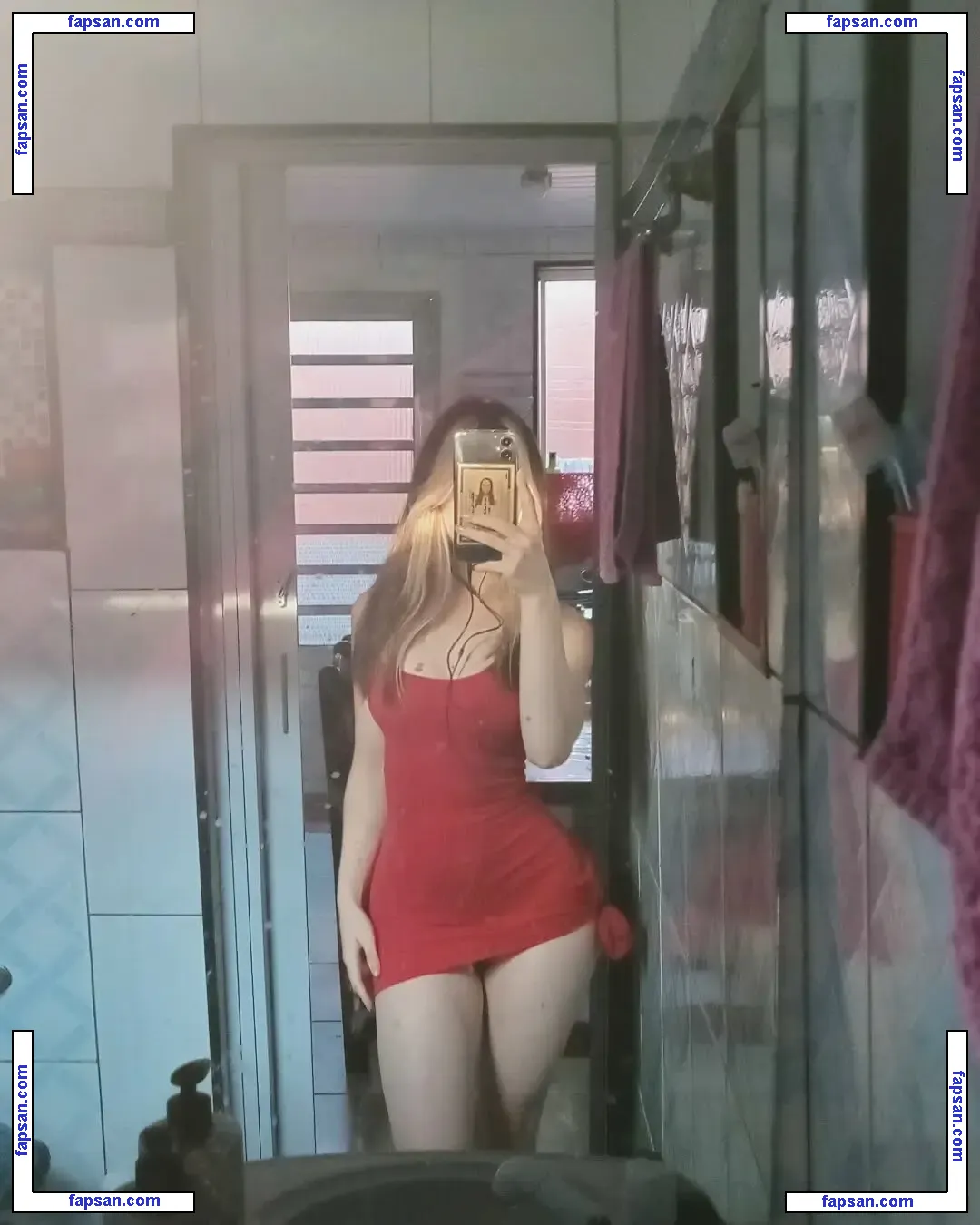 sweettmhoney голая фото #0002 с Онлифанс