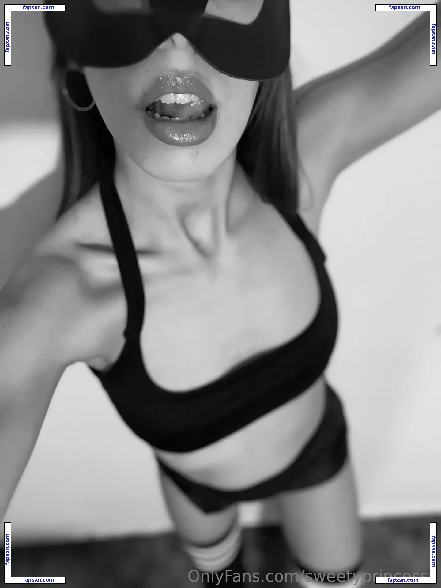 sweetyprincess1 nude photo #0019 from OnlyFans