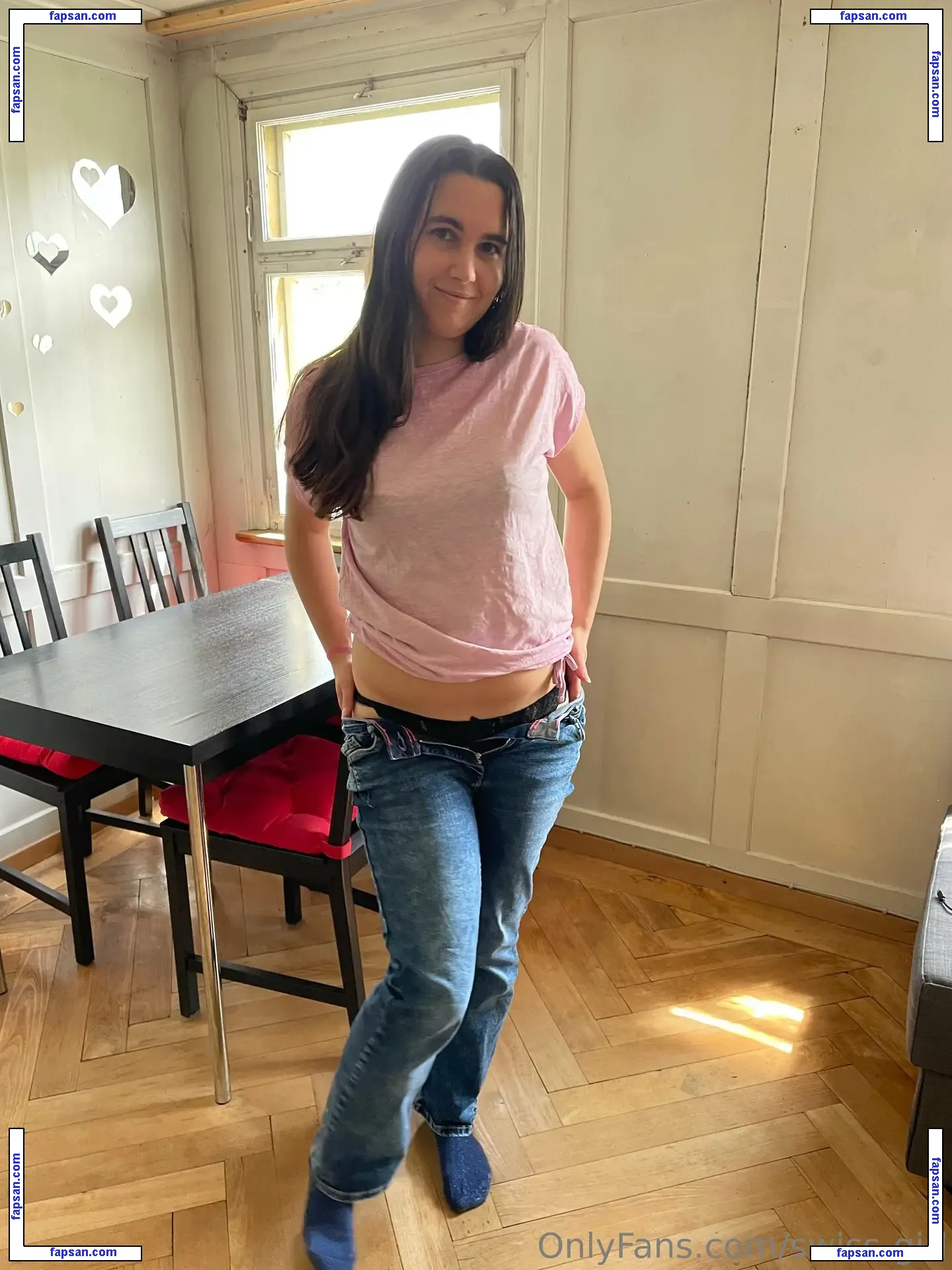 swiss-girl-vanessa nude photo #0001 from OnlyFans