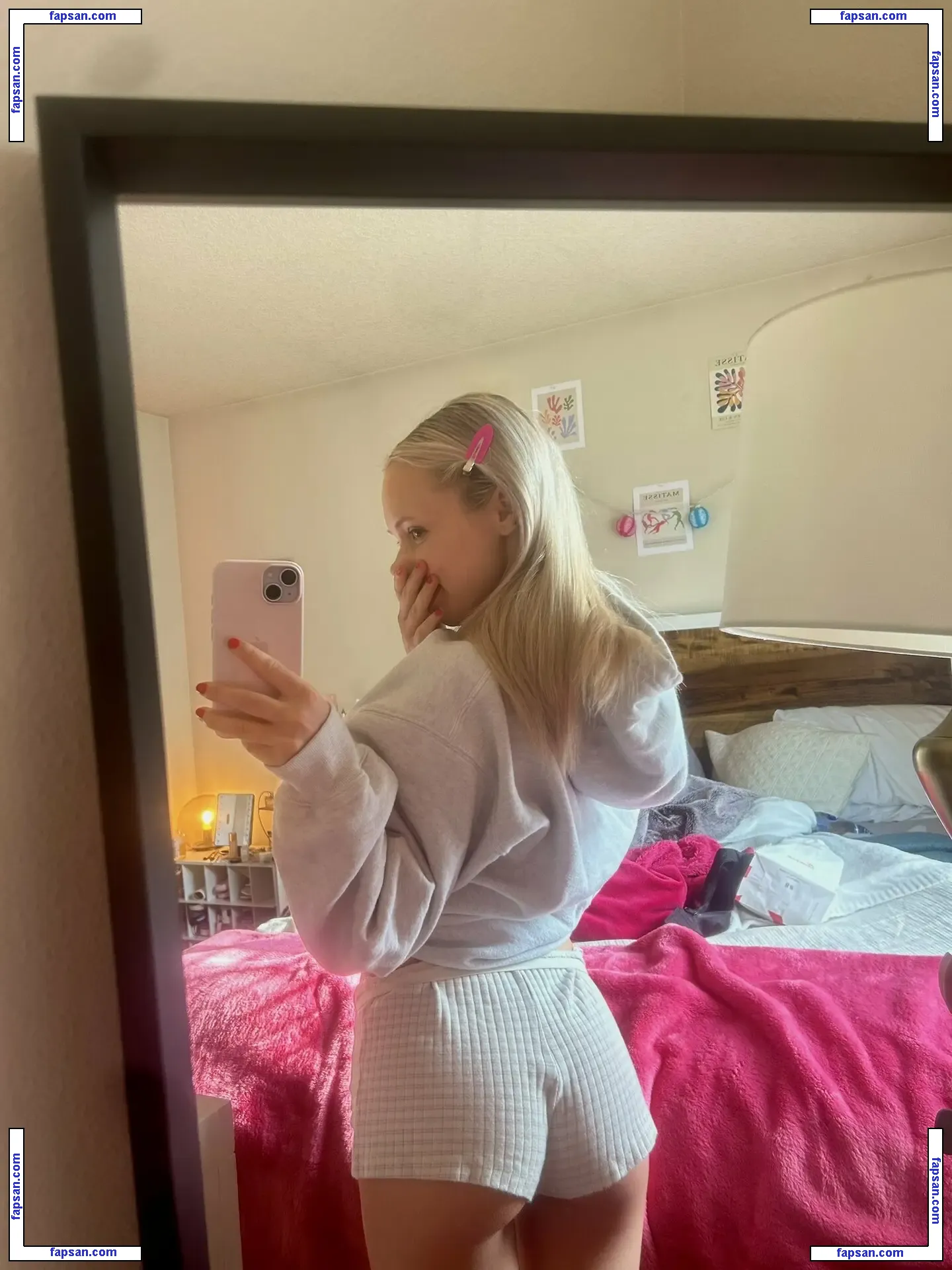 sydneefogg nude photo #0008 from OnlyFans